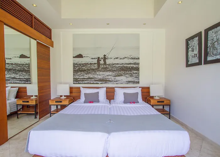 Vishuddha Ajna - Outstanding 2 Bdr - Great Location! *