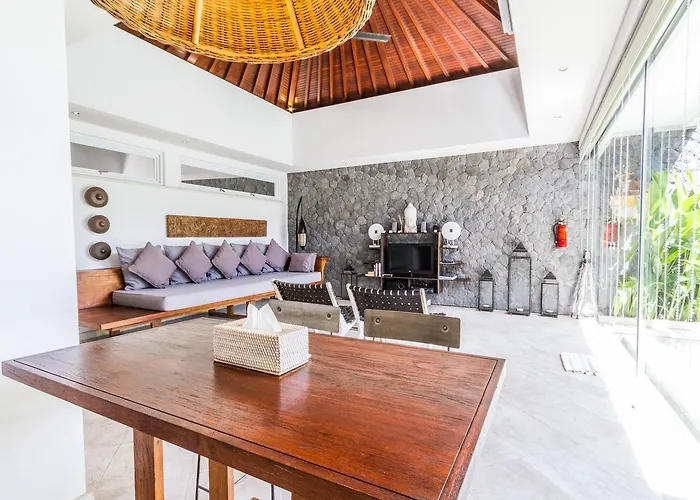 Vishuddha Ajna - Outstanding 2 Bdr - Great Location! Villa Seminyak