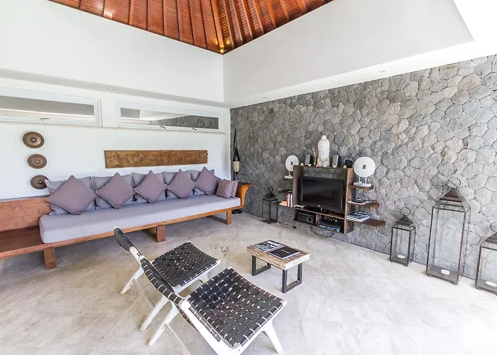 Vishuddha Ajna - Outstanding 2 Bdr - Great Location! Seminyak