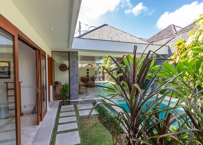 Villa Vishuddha Ajna - Outstanding 2 Bdr - Great Location! Seminyak